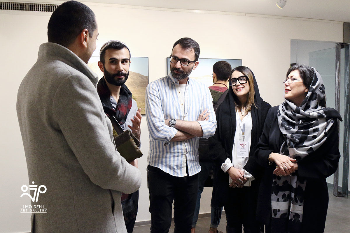 نمایشگاه عکس های بابک حقی با عنوان میان لحظه و خاک / Babak Haghi’s Photo Exhibition Titled Between Moment and Soil 