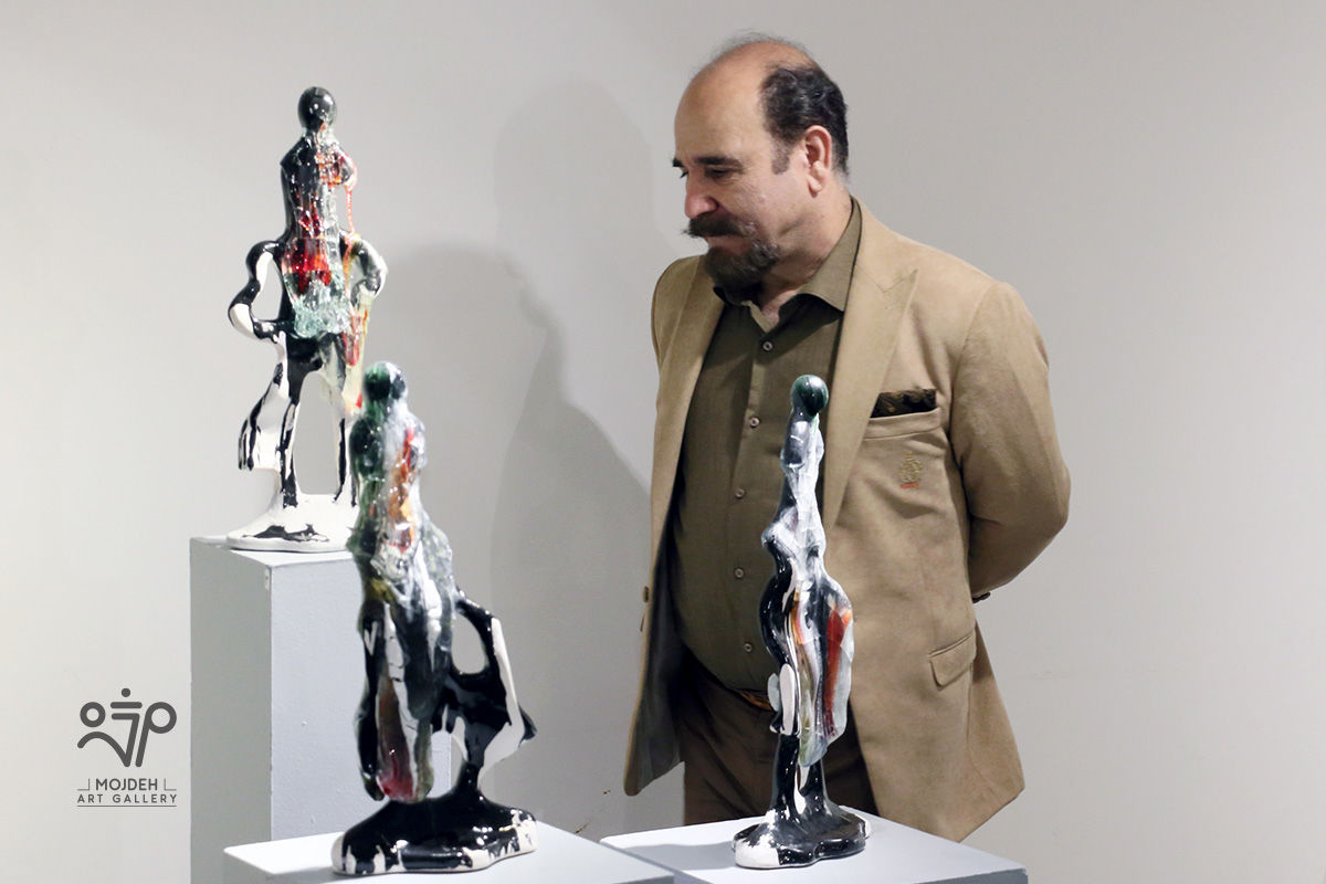جواد بختیاری در نمایشگاه تبلور خاک / Fatemeh Asadi Zahraei’s Sculpture Exhibition Titled Crystallization of The Soil