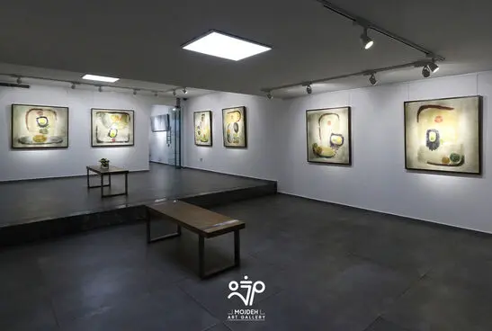 نمایشگاه آثار افروز هوشنگ با عنوان «مغاک، هست نا هست»
