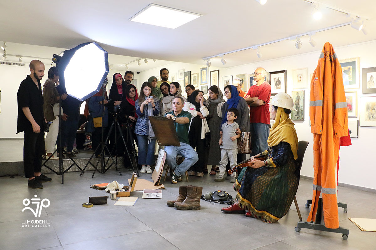 ورکشاپ طراحی عظیم مرکباتچی / Azim Morakabatchi Drawing Workshop