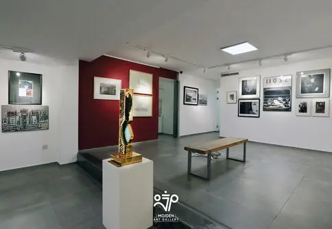 نمایشگاه گروهی عکس با عنوان «هستم، آنچه می‌بینم»