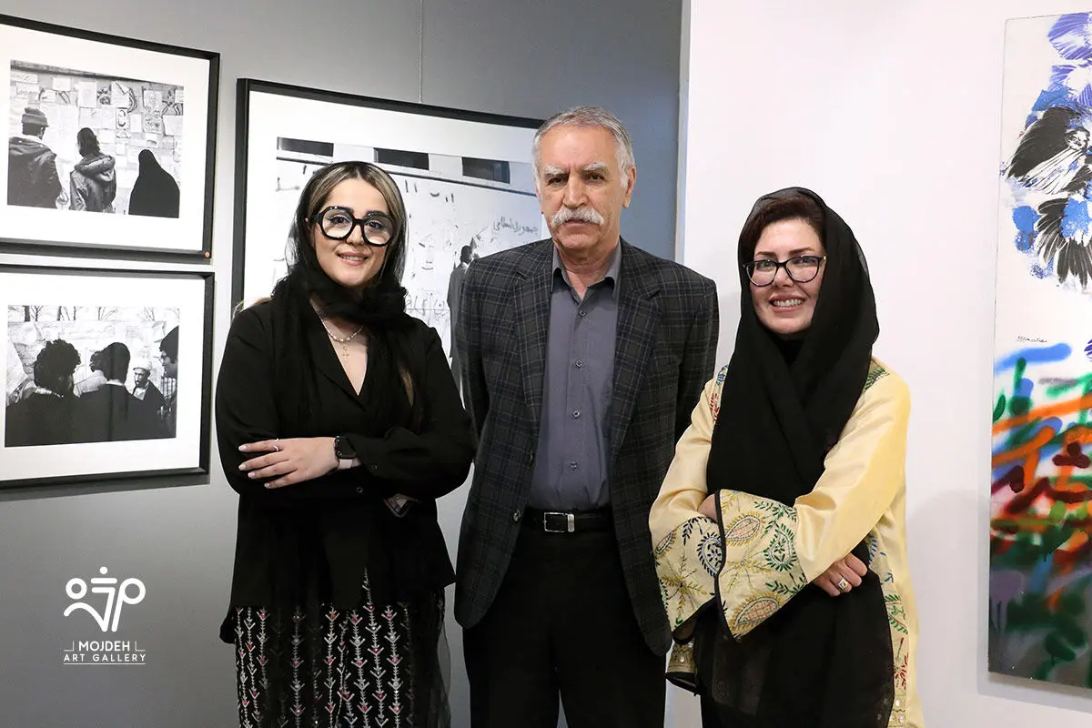 مجید سحابی نمایشگاه عکس‌ها و نقاشی‌های مهدی سحابی «کنایه‌های دیواری» / 
