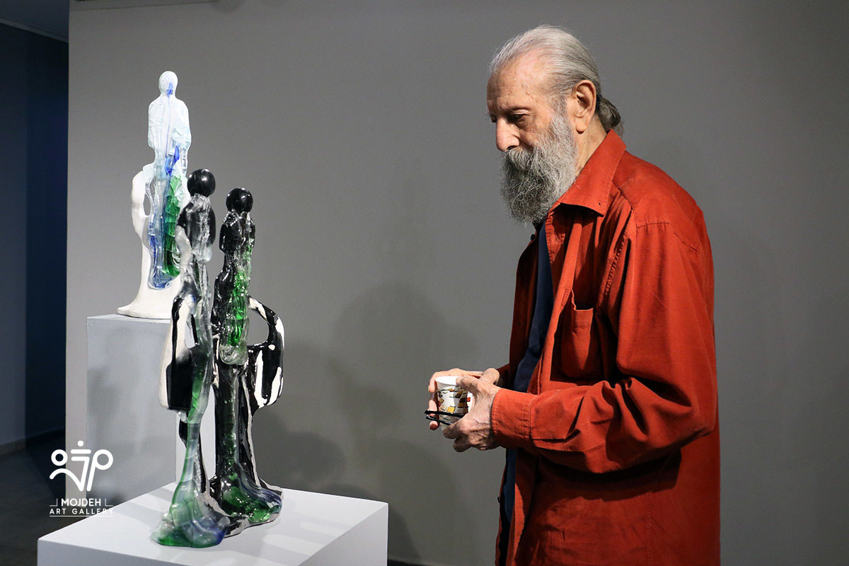 عباس مشهدی زاده در نمایشگاه تبلور خاک / Fatemeh Asadi Zahraei’s Sculpture Exhibition Titled Crystallization of The Soil