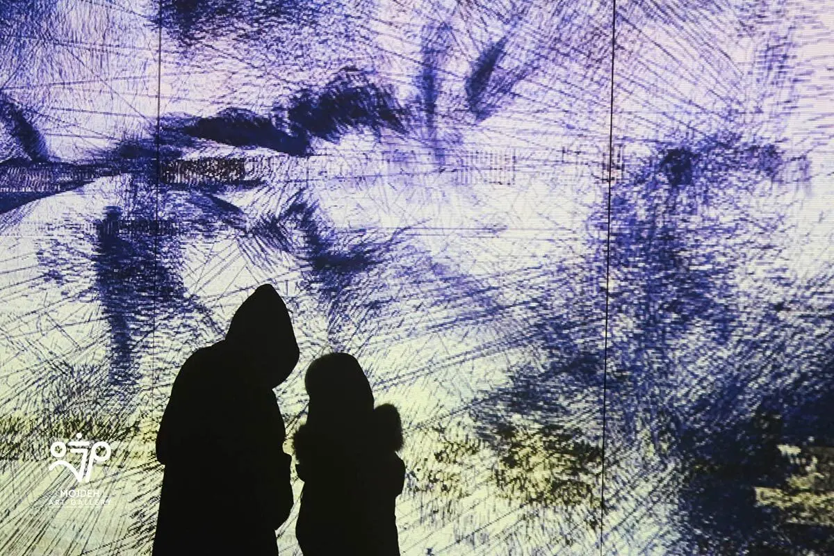 چیدمان صدا-تصویر نیکزاد عربشاهی و وداد فامورزاده در گالری ایرانشهر با همکاری گالری مژده «ریفکتور» / 
