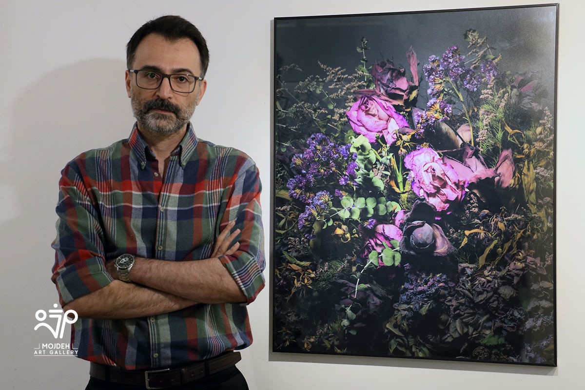 بابک حقی هنرمند نمایشگاه گروهی ازدحام/ Babak Haghi